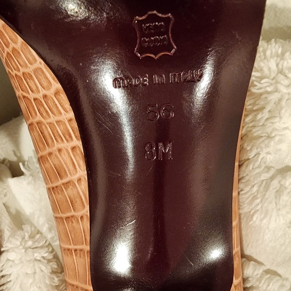 Via Spiga Blush Pink Faux Croc Pointed Heels- 8M - Picture 15 of 16